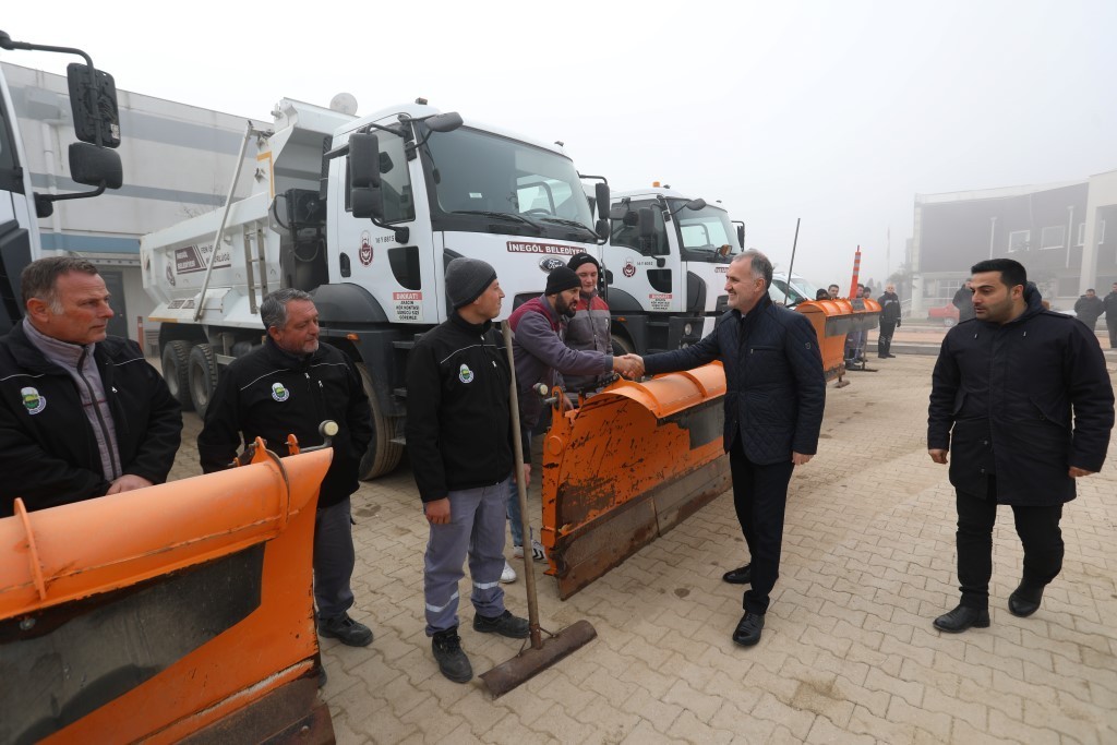 İnegöl Belediyesi kış hazırlıklarını tamamladı