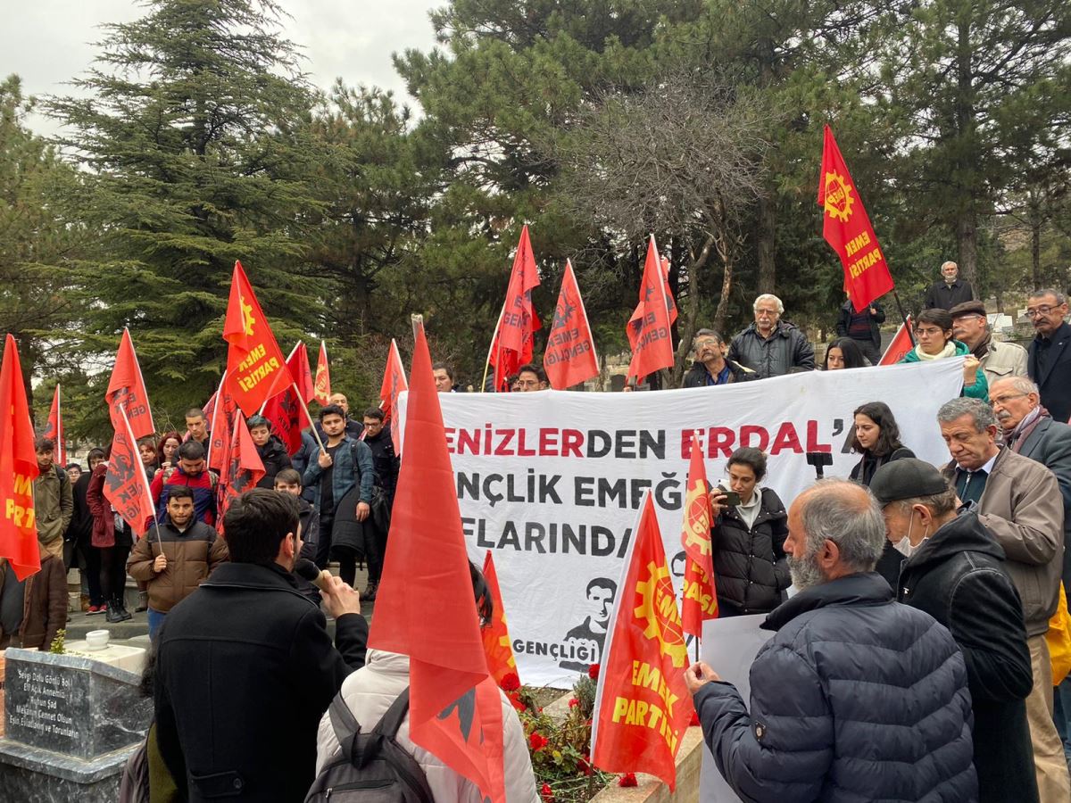 Erdal Eren katledilişinin 42’nci yılında anıldı