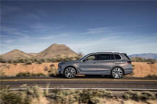 BMW X7 için ön siparişler açıldı