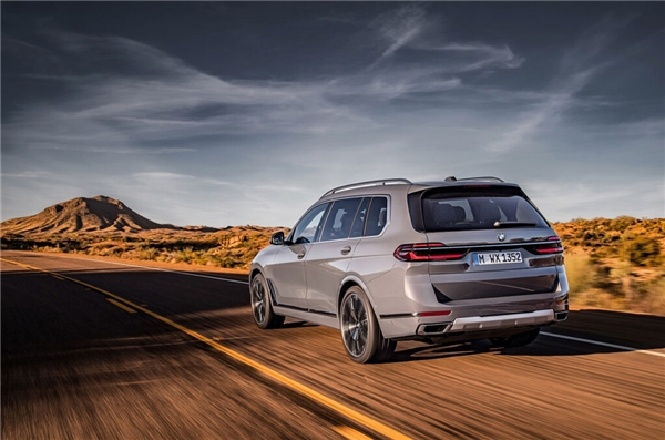 BMW X7 için ön siparişler açıldı