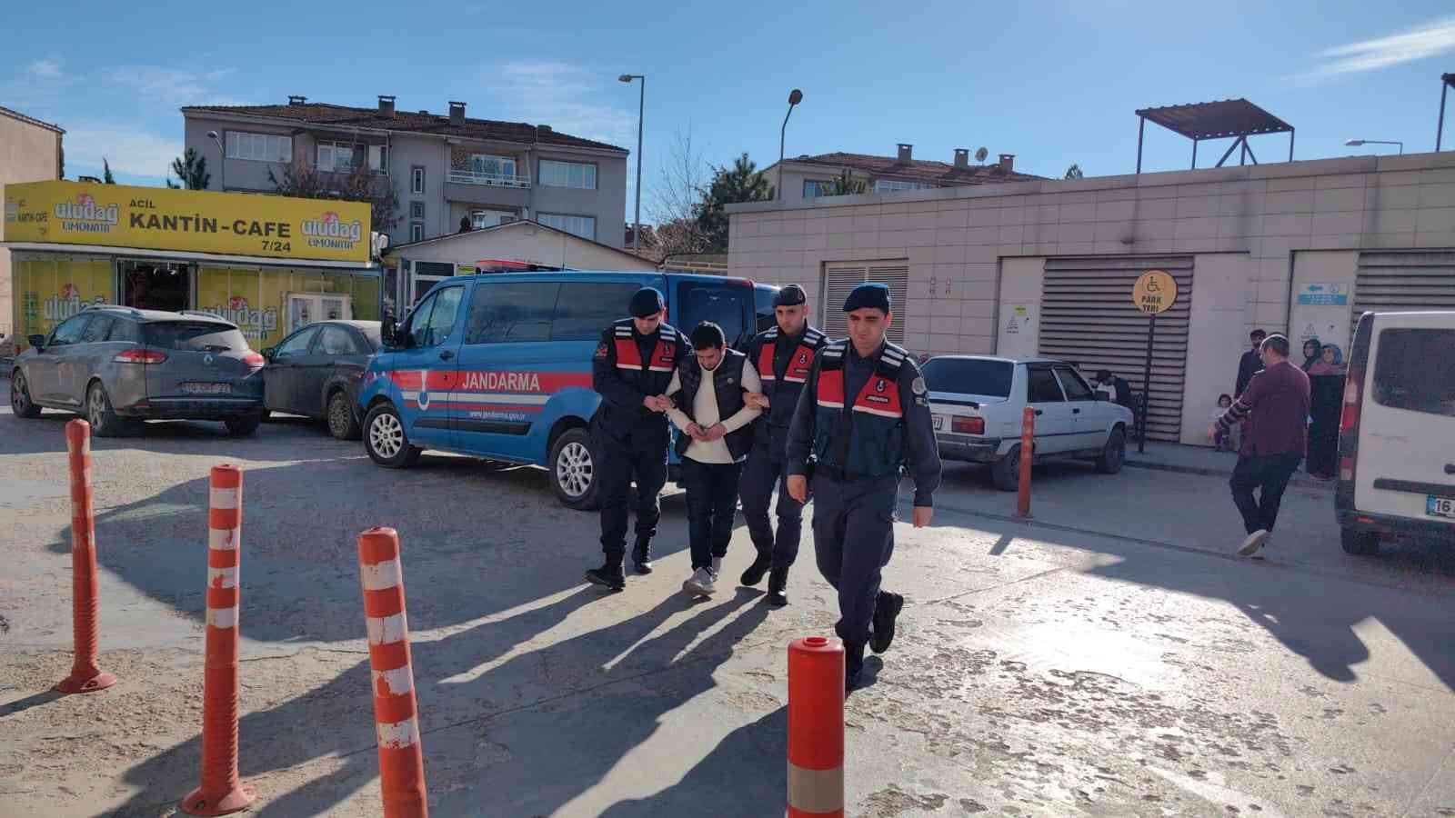 Köpekleri av tüfeği ile vuran şahıs tutuklandı