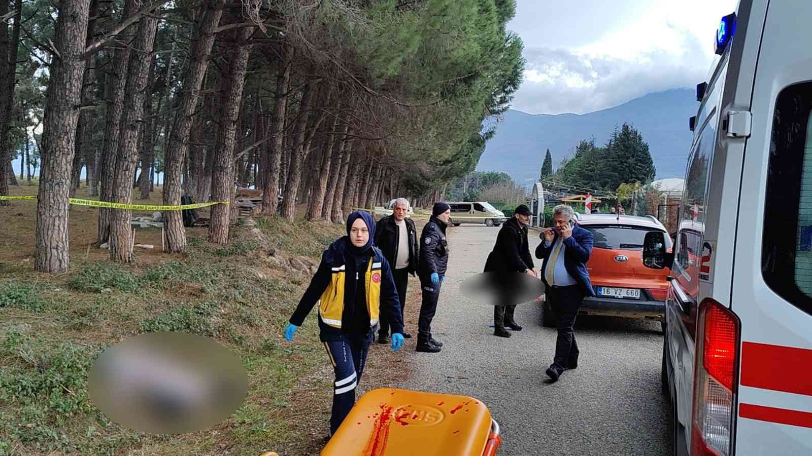 Bursa’da miras kavgasında kan aktı : 3 ölü 1 yaralı