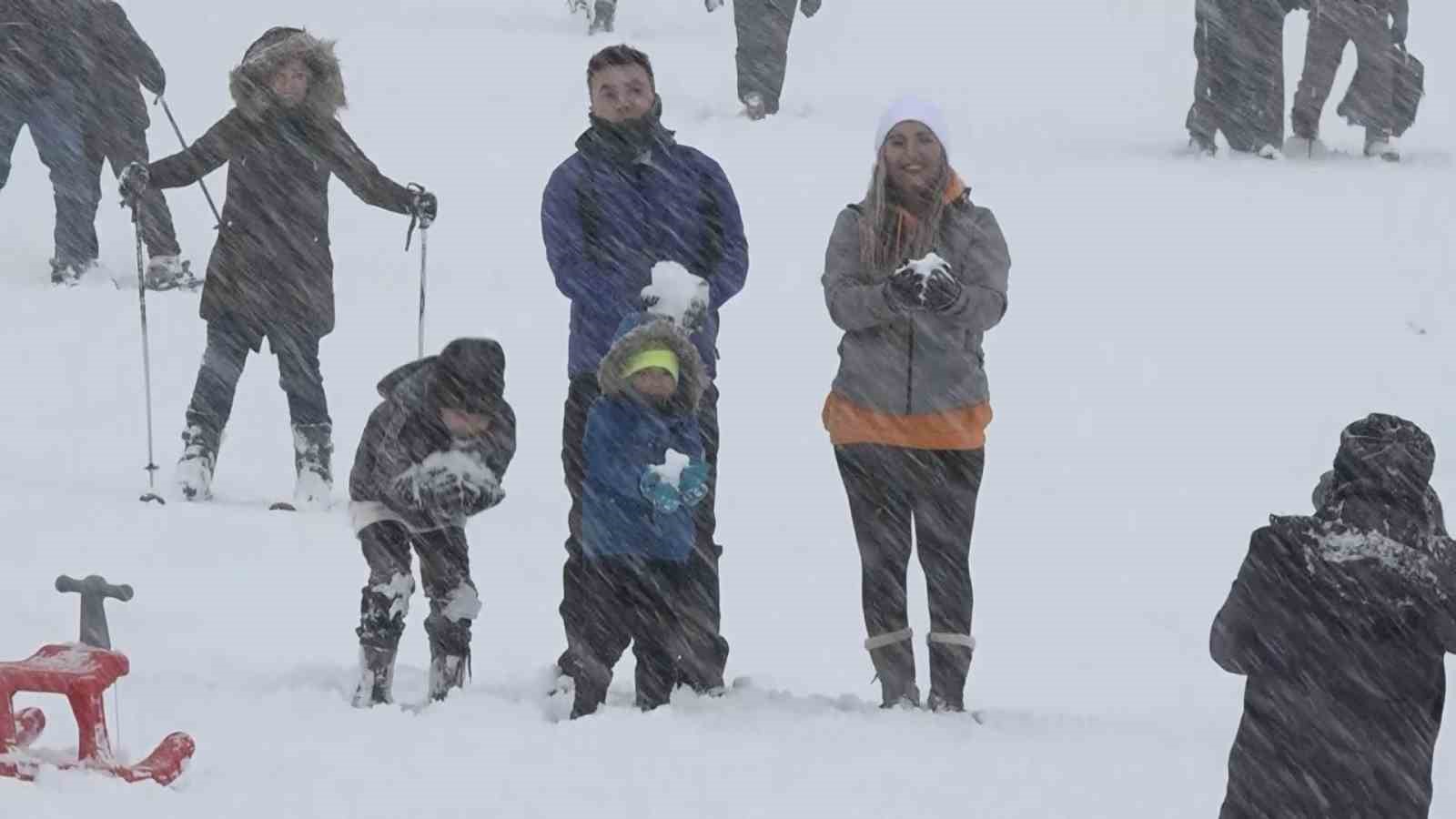 Pistler kayakçıların değil sosyal medyacıların oldu