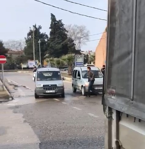 Trafikte husumetlisi tarafından vurulan kişi kurtarılamadı