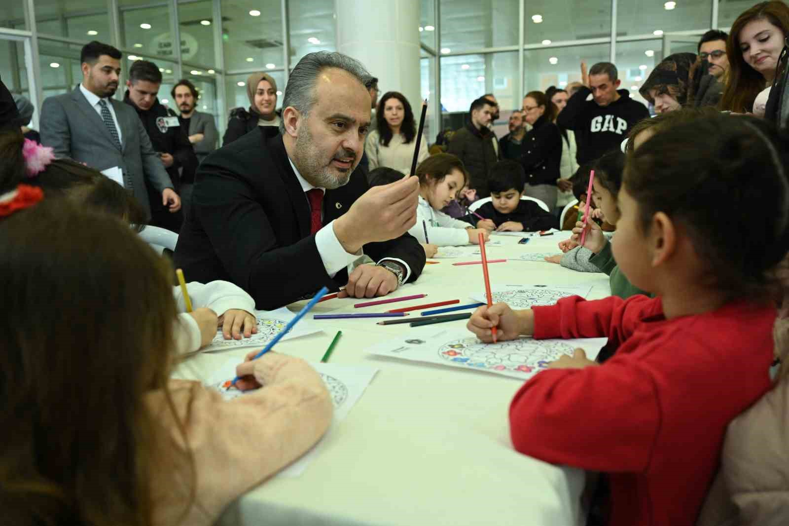 Bursa’da çocuklar tatilin keyfini çıkardı