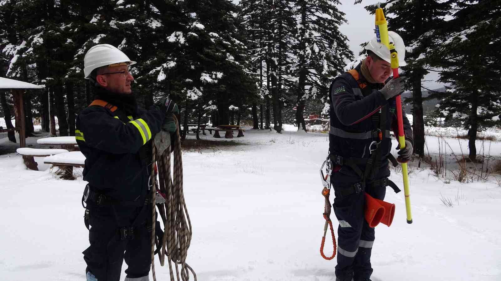 Uludağ’da kar kalınlığı 30 santimetreye ulaştı