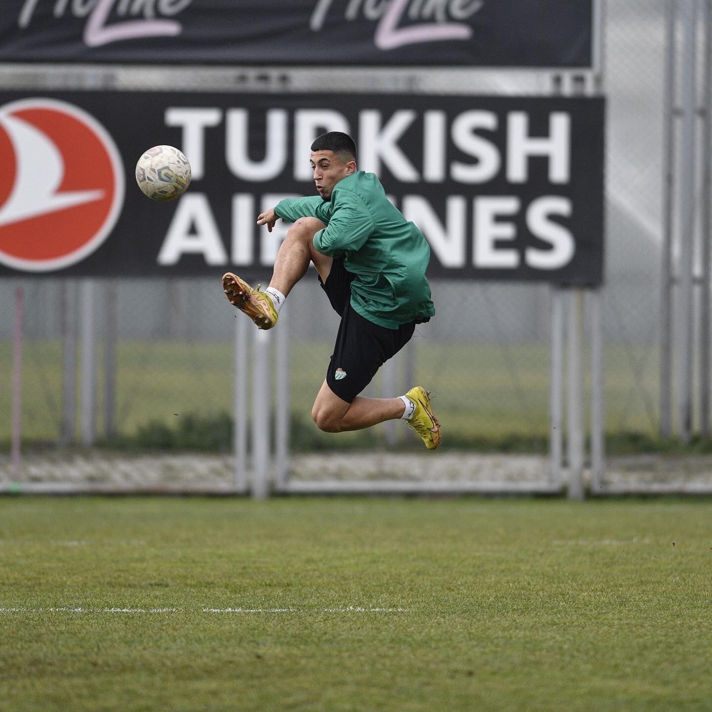 Bursaspor hücum çalıştı