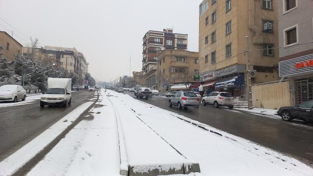 İran'da enerji krizi! Okullar kapatıldı, resmi daireler tatil edildi