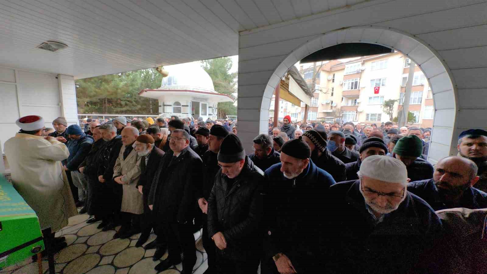 Bursa’dan çalışmak için gittiği Kahramanmaraş’ta enkazda kalarak hayatını kaybetti