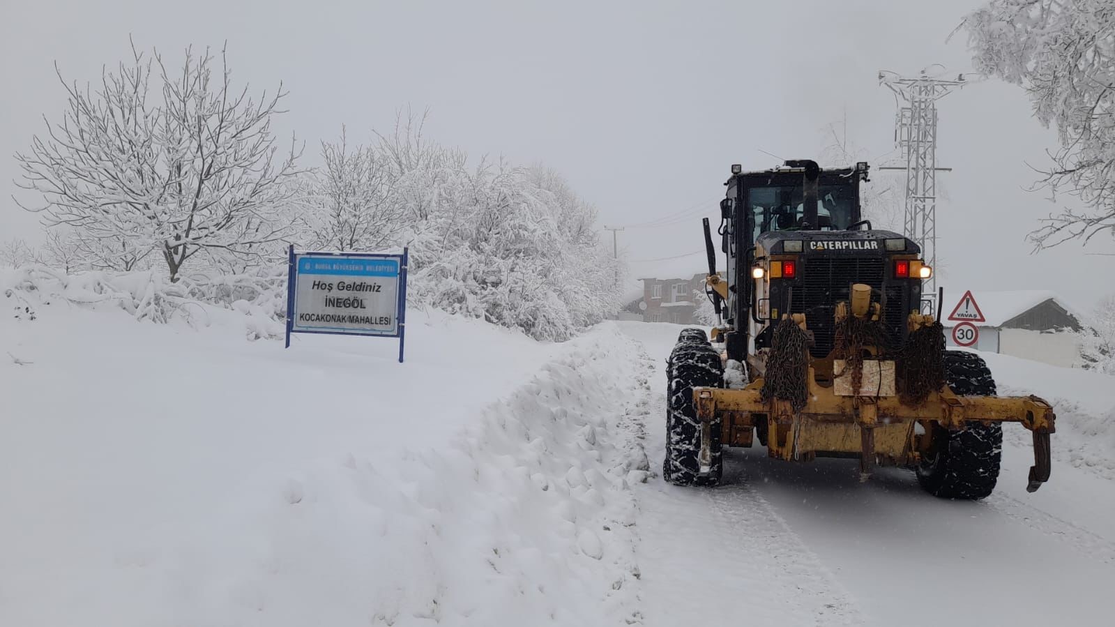 Bursa’da 694 mahalle yolu ulaşıma açıldı