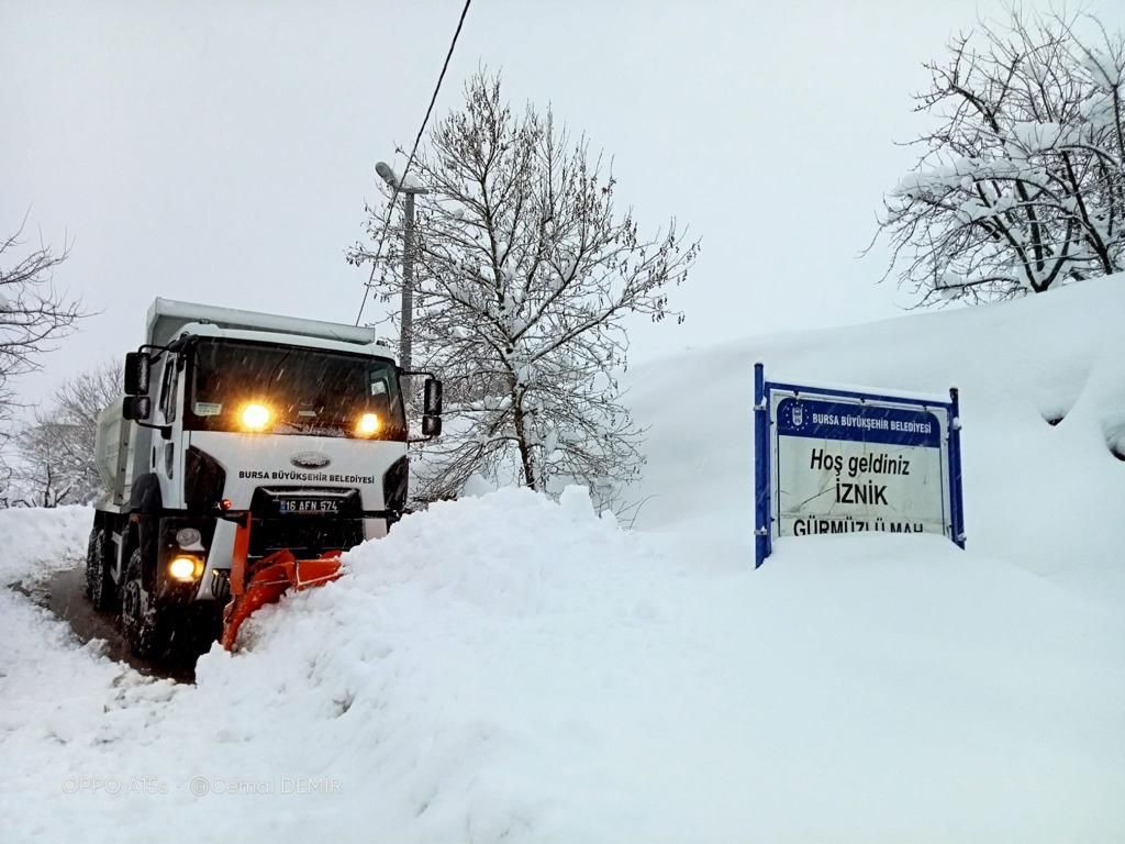 Bursa’da 694 mahalle yolu ulaşıma açıldı