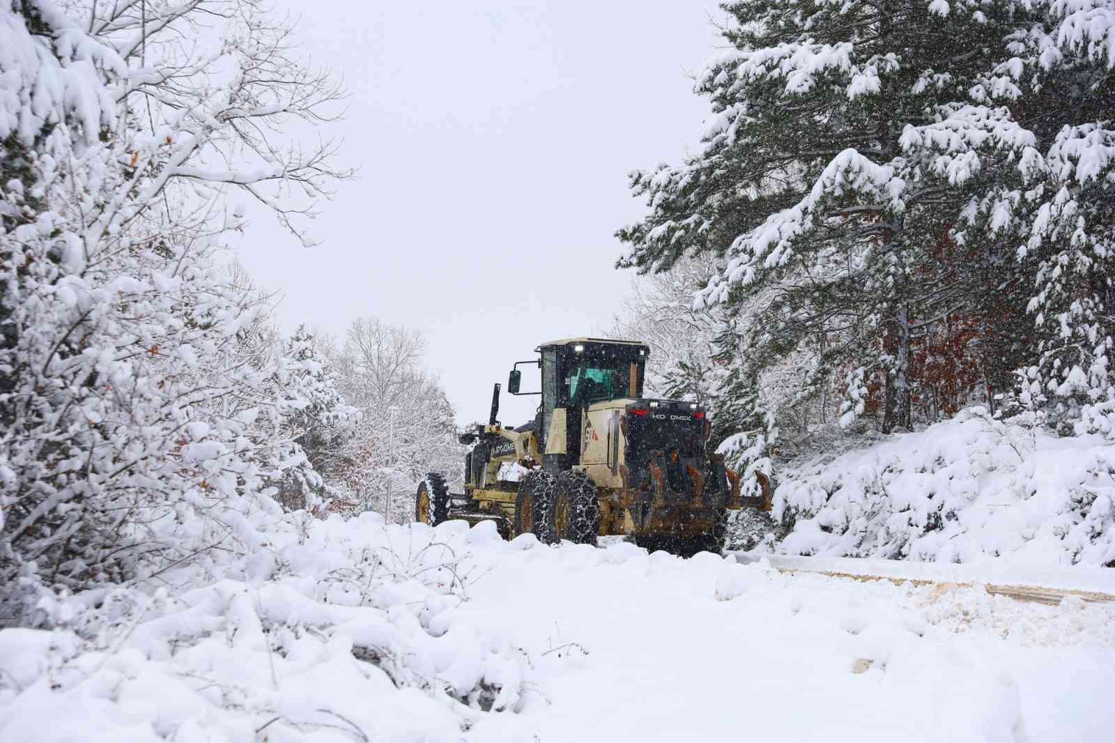 Bursa’da 540 mahalle yolu ulaşıma açıldı