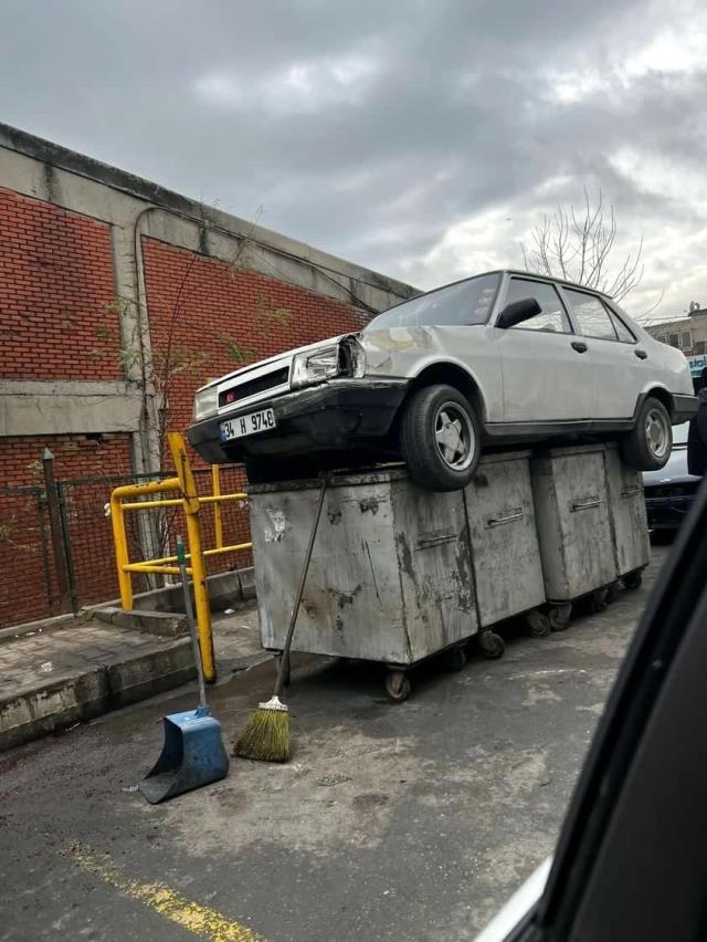 İstanbul'da çöpe atılan otomobilin sahibi konuştu