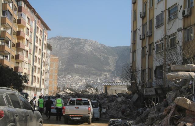 Son Dakika: Depremde hayatını kaybedenlerin sayısı 40 bin 642'ye yükseldi