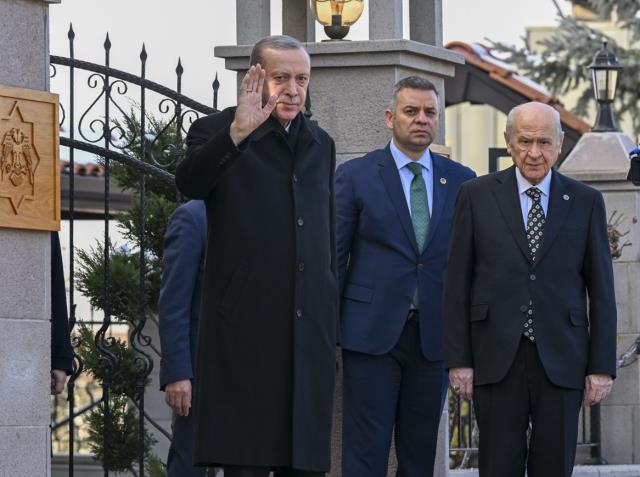 Cumhurbaşkanı Erdoğan, Bahçeli'yi ziyaret etti