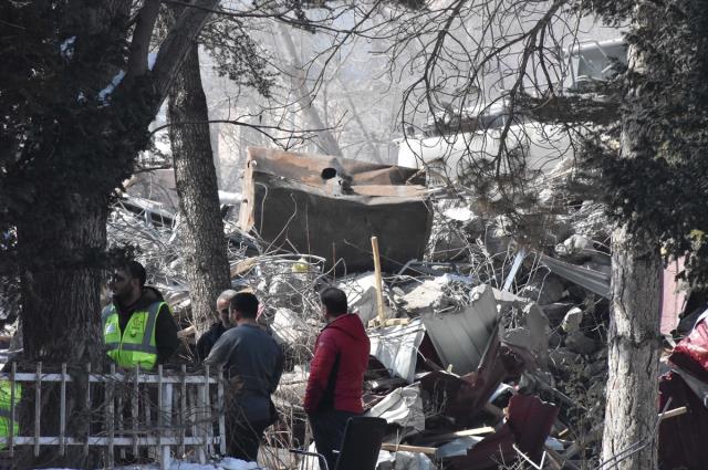 Evrakların kurtarılmadan yıkıldığı iddia edilen Elbistan Belediyesi'nden açıklama geldi: Tamamını Cumhuriyet Başsavcılığımıza teslim ettik