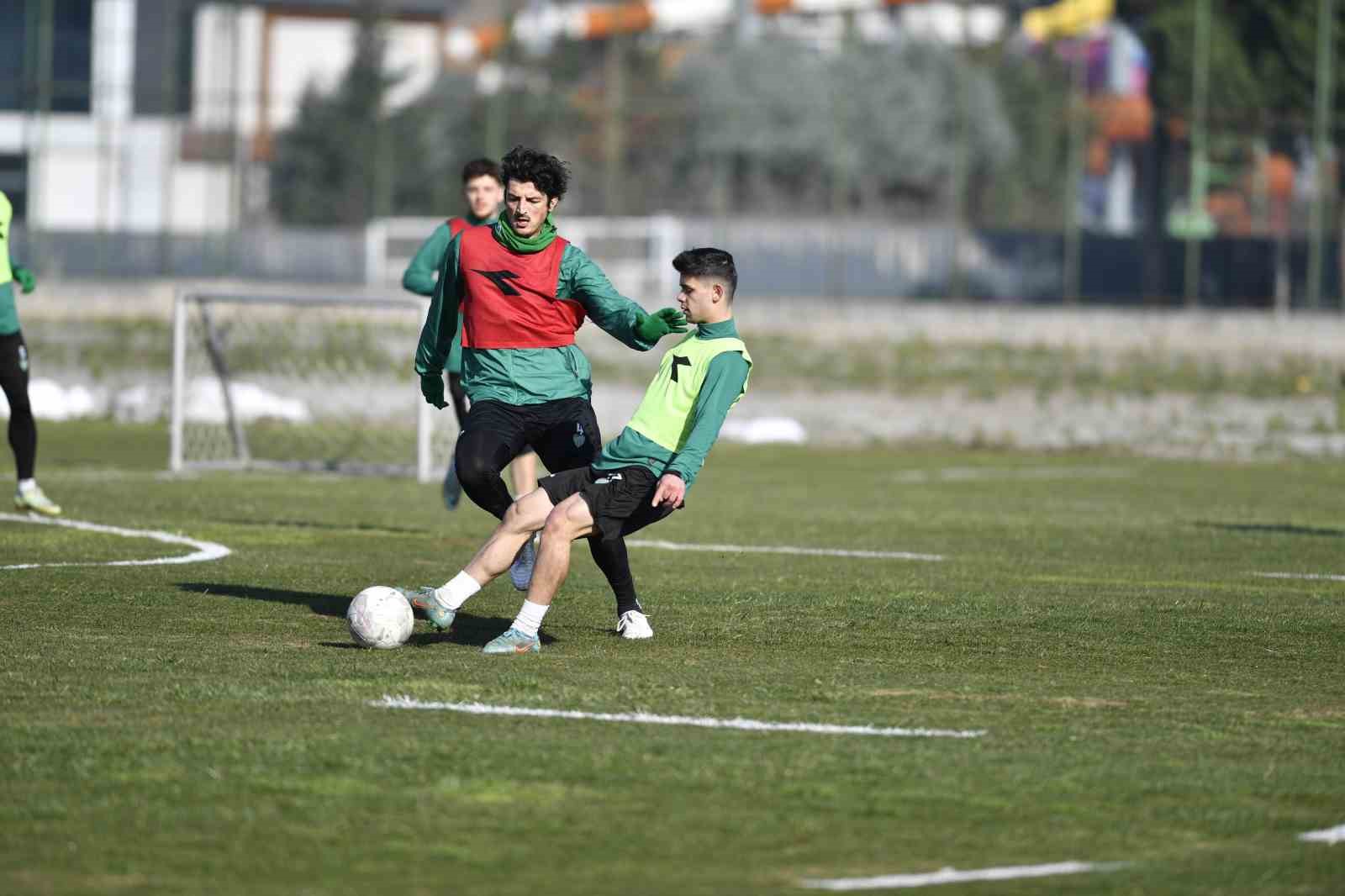 Bursaspor’da hazırlıklar devam ediyor