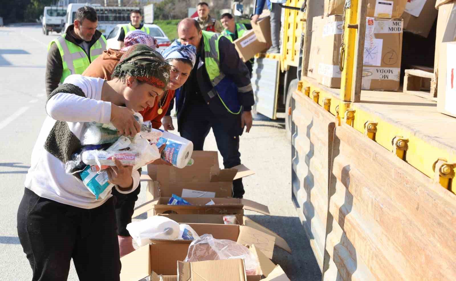 Büyükşehir yaralara merhem oluyor