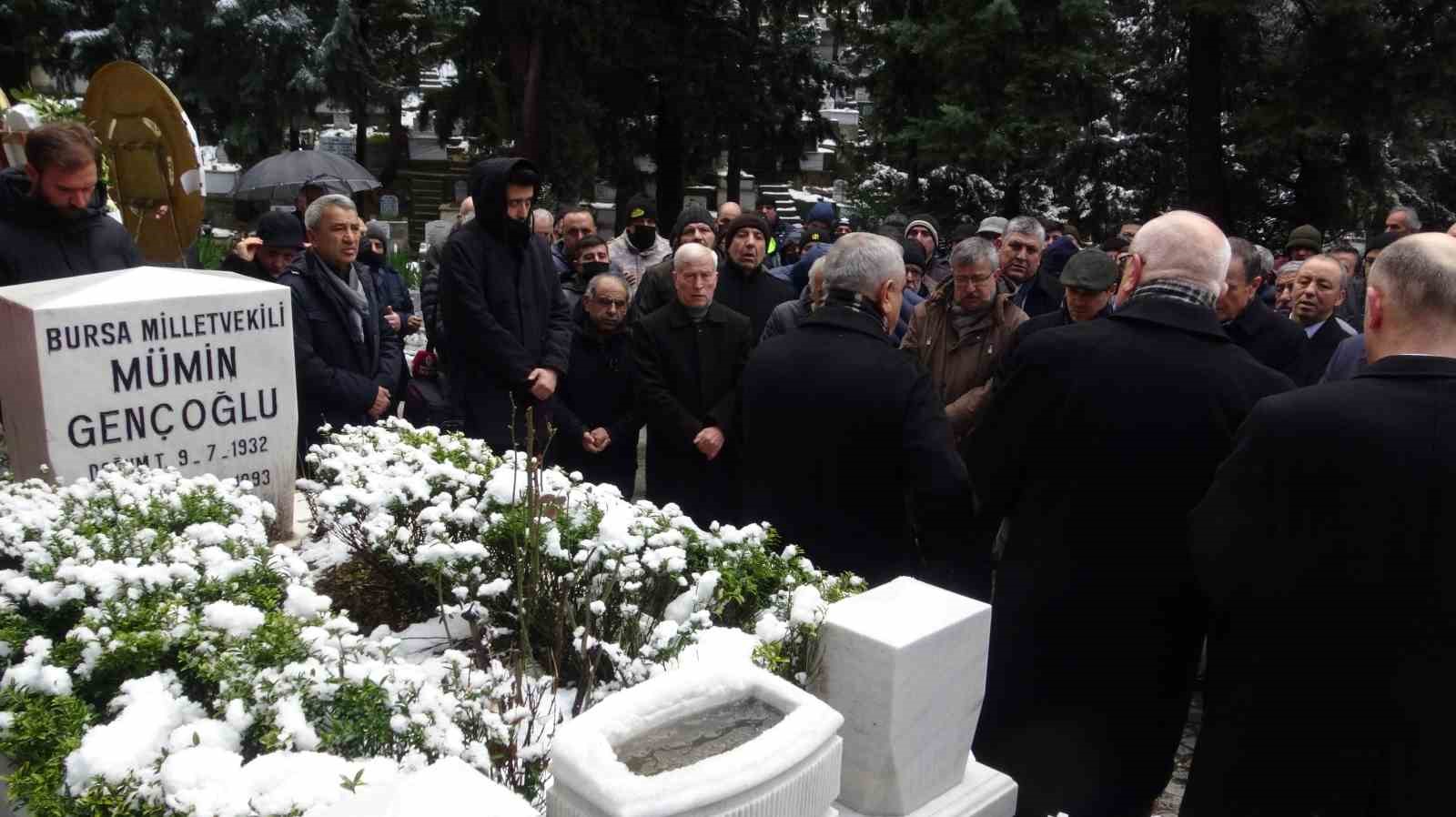 BAL-GÖÇ Kurucu Başkanı Mümin Gençoğlu kabri başında anıldı