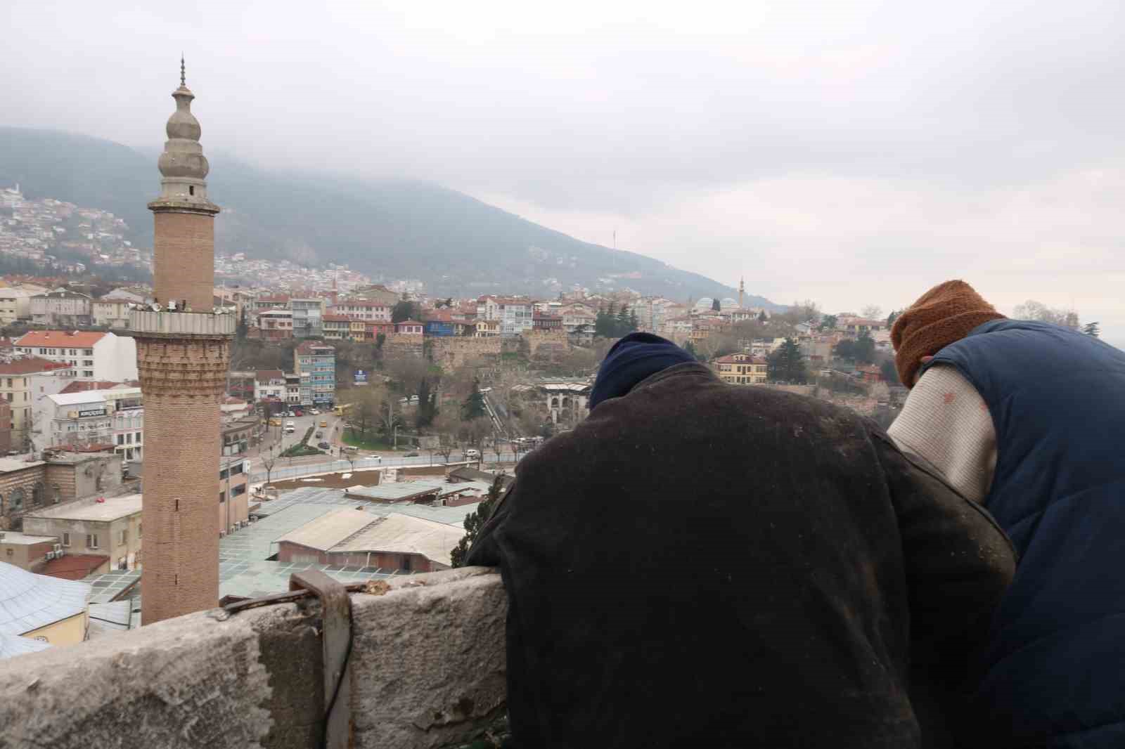 Ulu Camii mahyalarında ’birlik’ mesajı