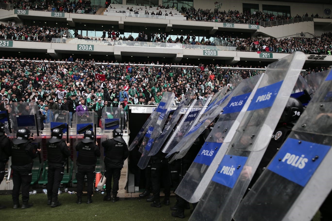 PFDK, Bursaspor’a 9 maç seyircisiz oynama cezası verdi