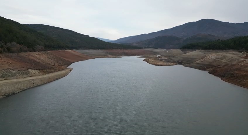 Uludağ’a kar yağdı, barajların doluluk oranı az da olsa arttı