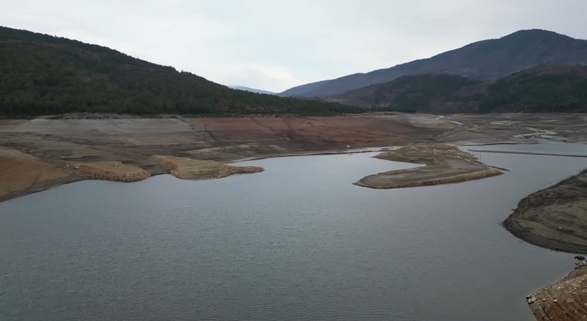 Uludağ’a kar yağdı, barajların doluluk oranı az da olsa arttı