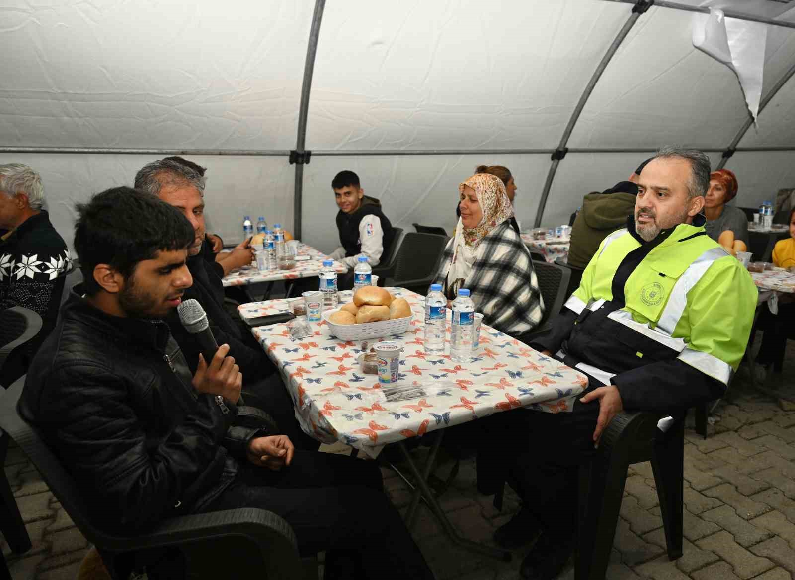 Afet bölgesinde ramazan bereketi