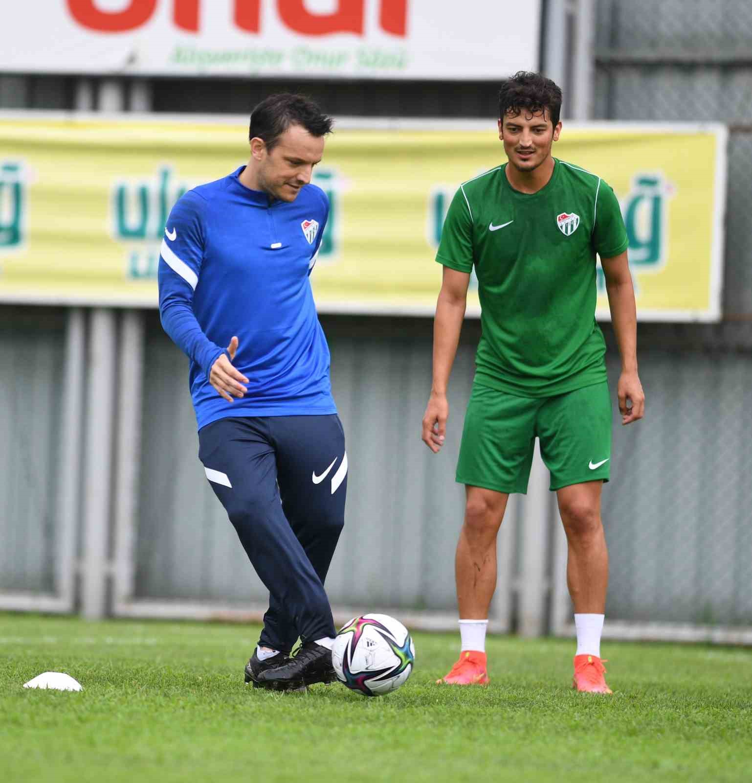 Bursaspor’un efsanesi Pablo Martin Batalla, Bursa’ya teknik direktör olarak döndü