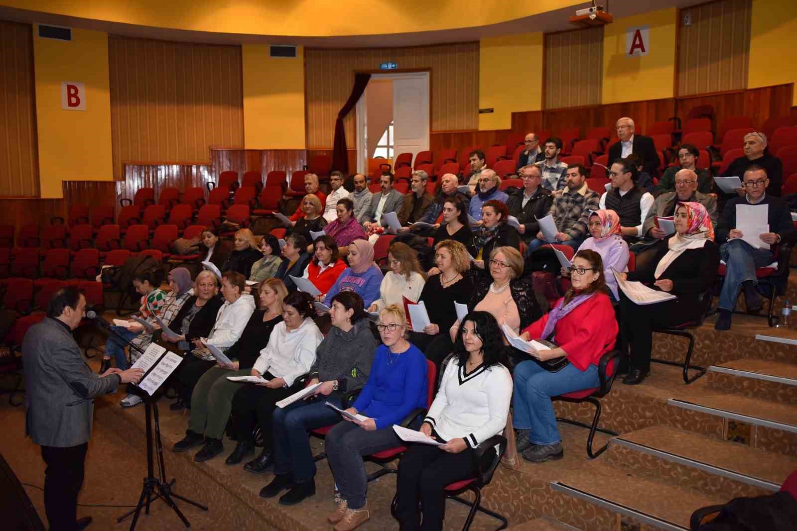 Yıldırım’dan Türk Sanat Müziği Korosu