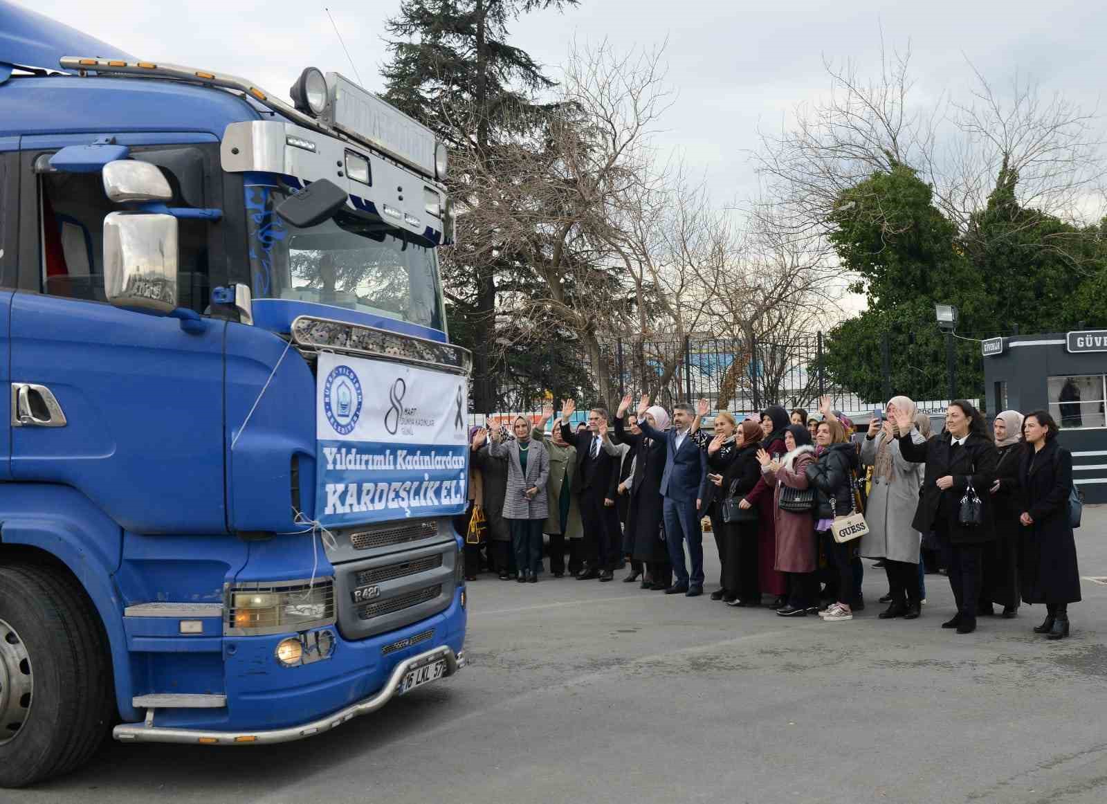 Yıldırımlı kadınlardan depremzedeler için dayanışma