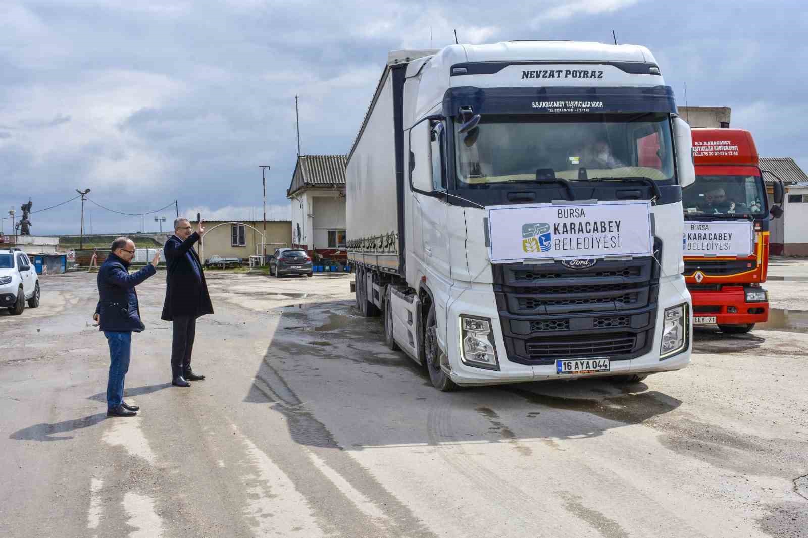 Karacabey’den deprem bölgelerine yardım tırları gitmeye devam ediyor