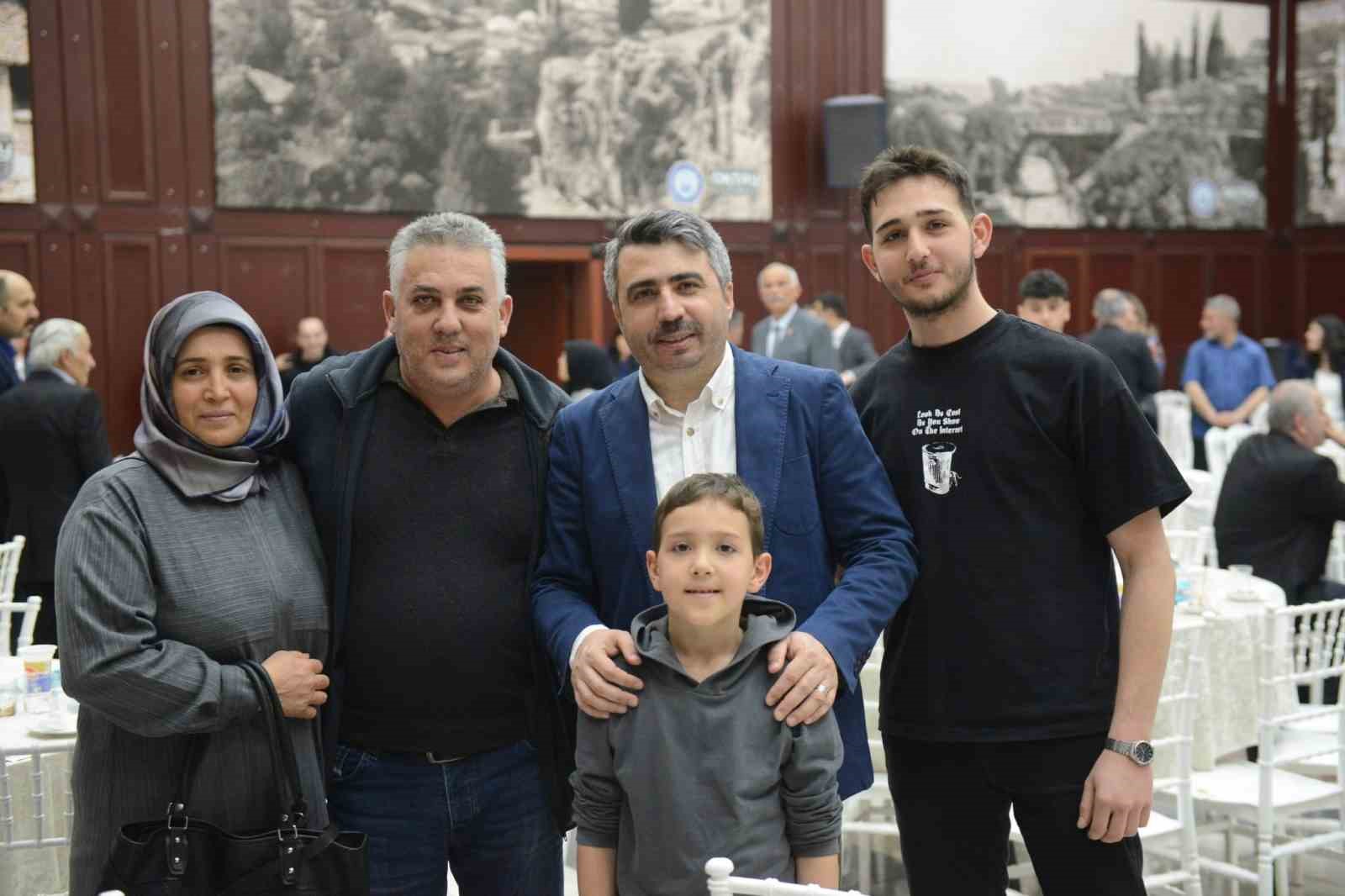 Başkan Yılmaz şehit aileleri ve gazilerle iftarda buluştu