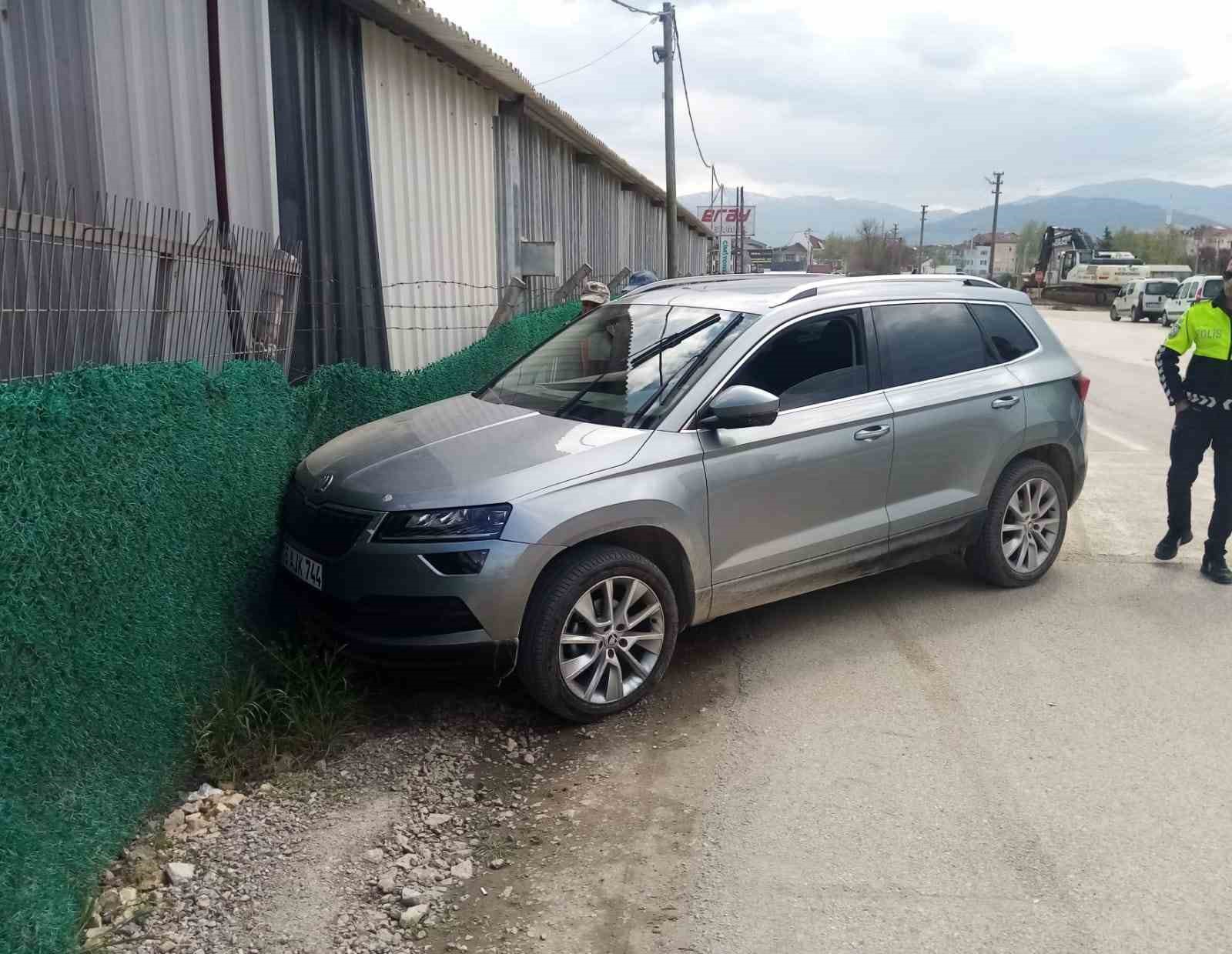 Bursa’da kalp krizi geçiren sürücü hayatı kaybetti, kaza anı kamerada