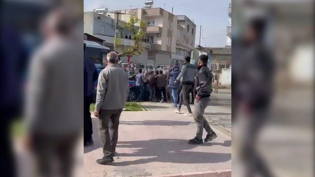 Şanlıurfa'da provokasyon: Öcalan'ın doğum gününü kutlamak isteyen 12 kişi gözaltında!