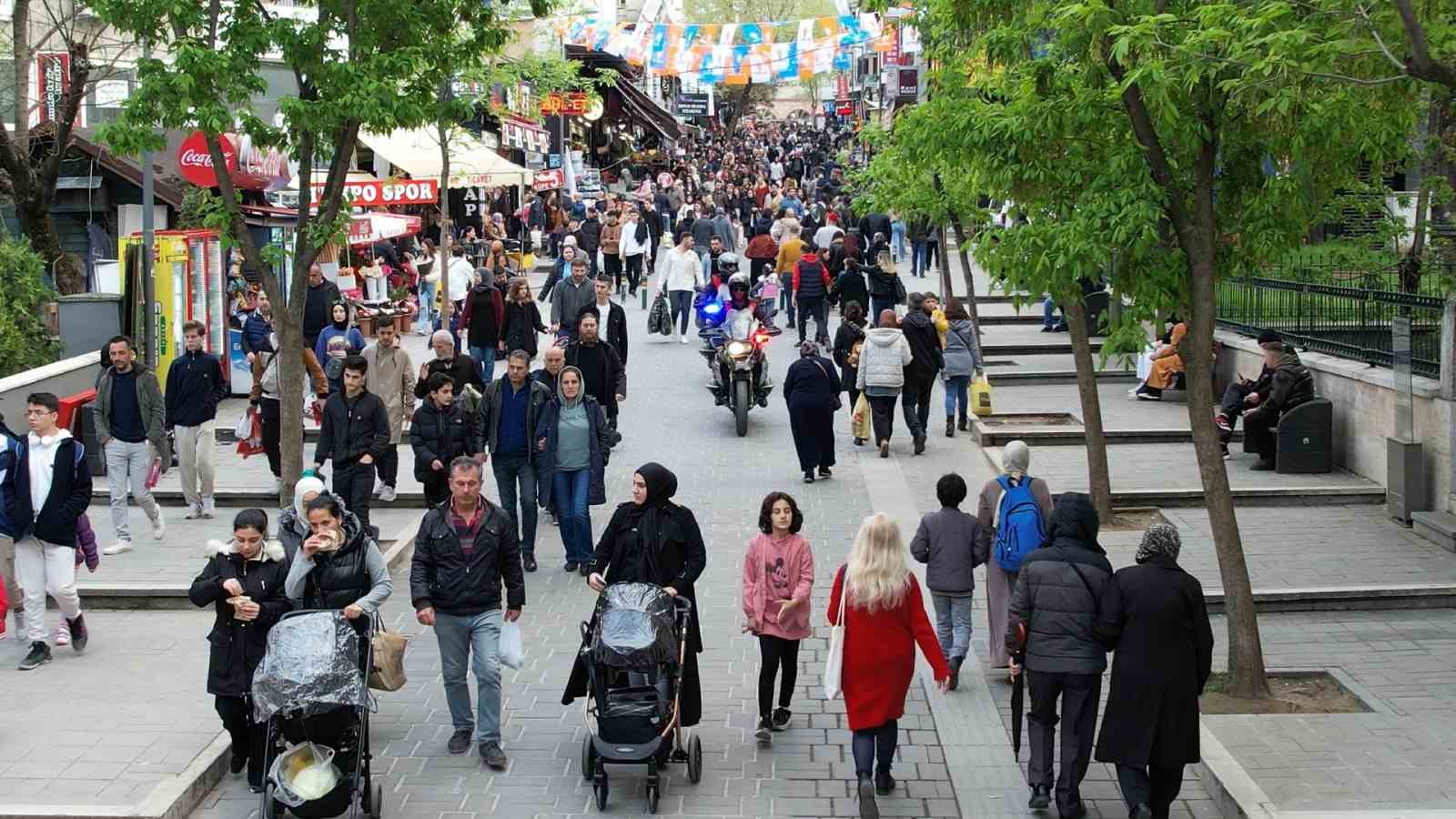 Yunuslar bayram öncesi kuş uçurtmadı