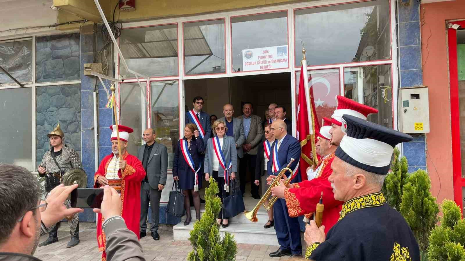 İznik’te Fransızlar mehter ile karşılandı