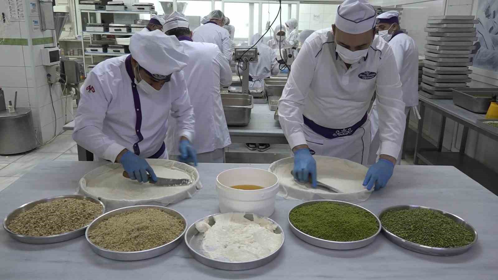 Bayram öncesi baklava alırken oyuna gelmeyin