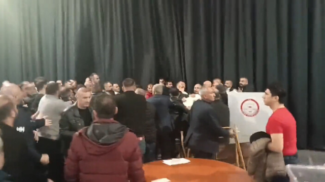 İYİ Parti Ankara'da yumruklar konuştu! Kavganın ardından seçimler iptal edildi