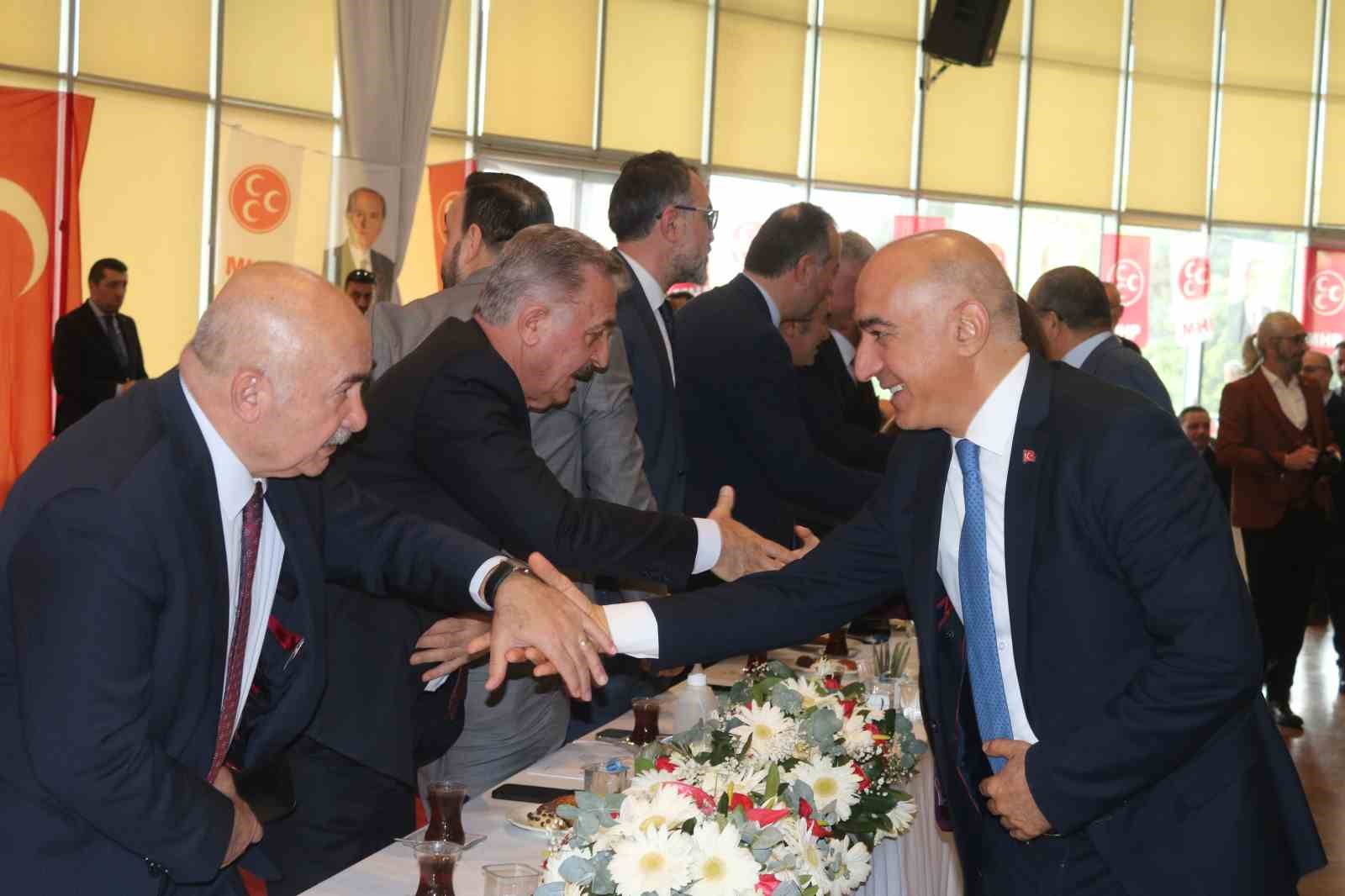 MHP Genel Sekreteri Büyükataman: “Kılıçdaroğlu’nun aday olduğunu duyan FETÖ’cüler dönüş biletlerini almış”