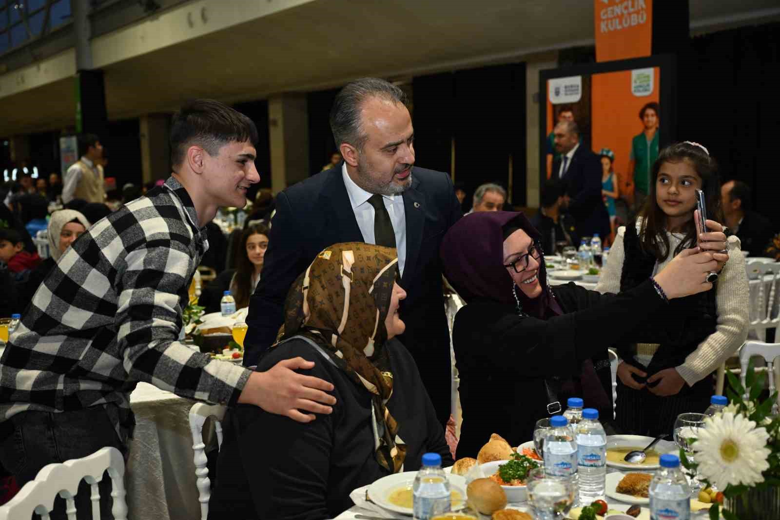 Büyükşehir’den anlamlı iftar