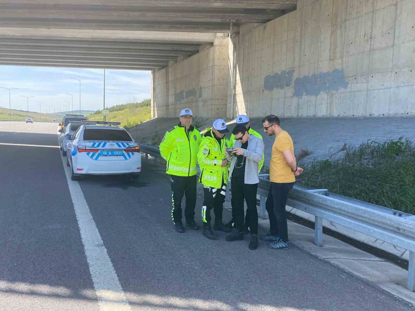 Bursa polisinden dronlu bayram denetimi