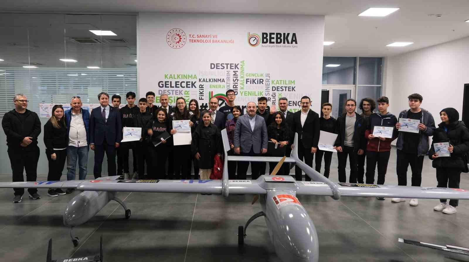 BEBKA’nın girişimcilik merkezi TechINBursa’yı Bakan Varank açtı