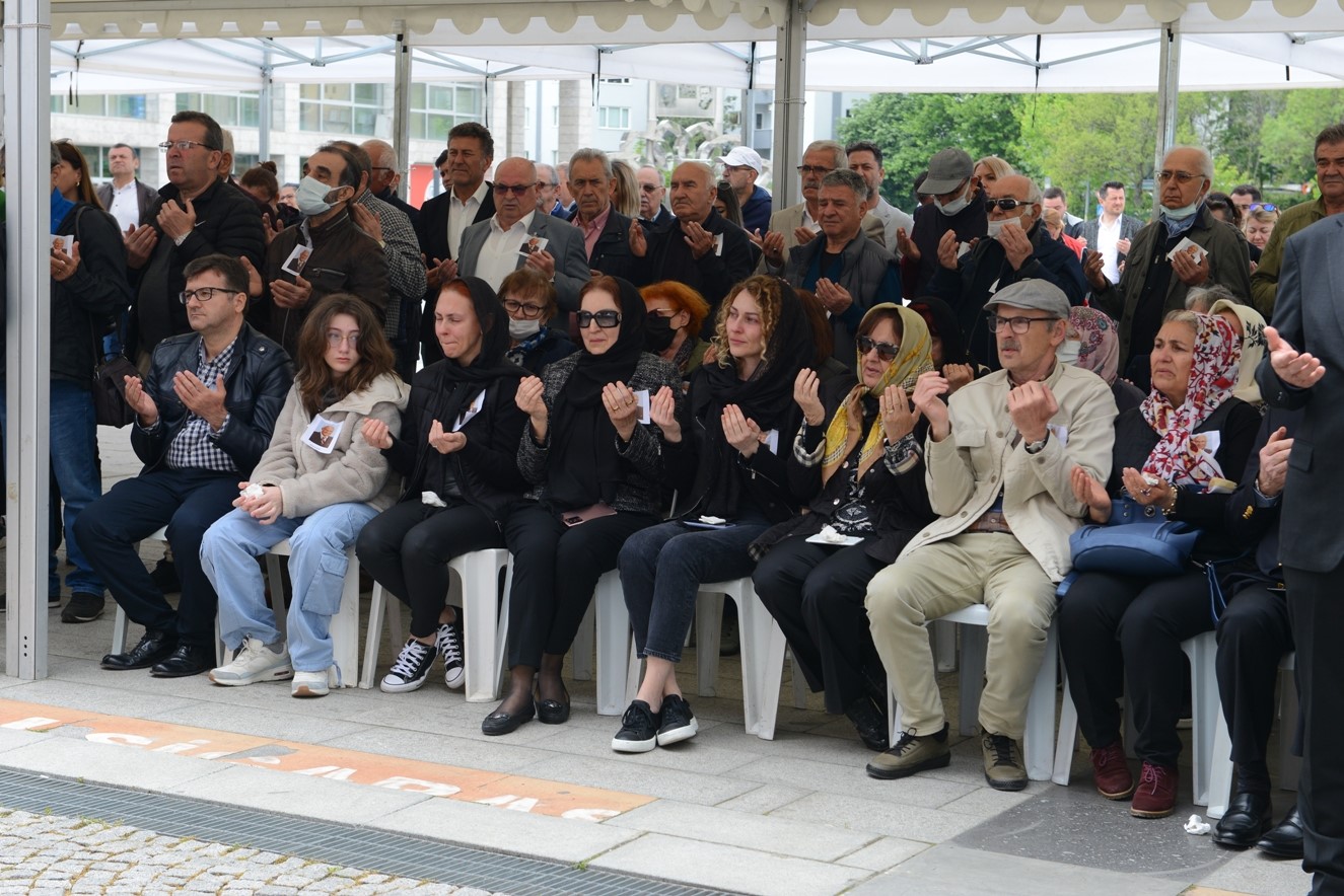 Eski milletvekili Abdullah Özer, son yolculuğuna uğurlandı