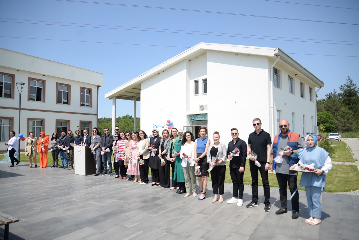 Misafir öğrencilerin mezuniyet coşkusu