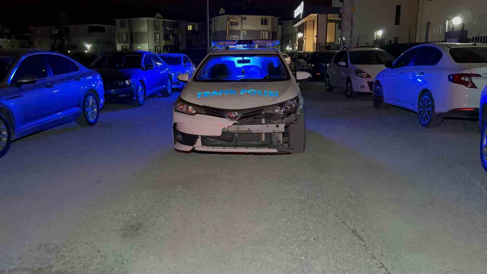 Kaçarken polis otosuna çarpan alkollü sürücü nefes kesen kovalamacayla yakalandı