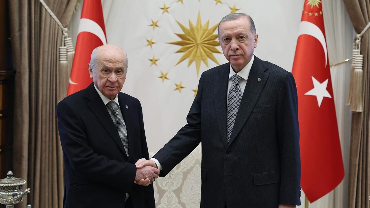 Bahçeli'nin Erdoğan'a hediyesindeki o detay! MHP liderinin öngörüsü doğru çıktı