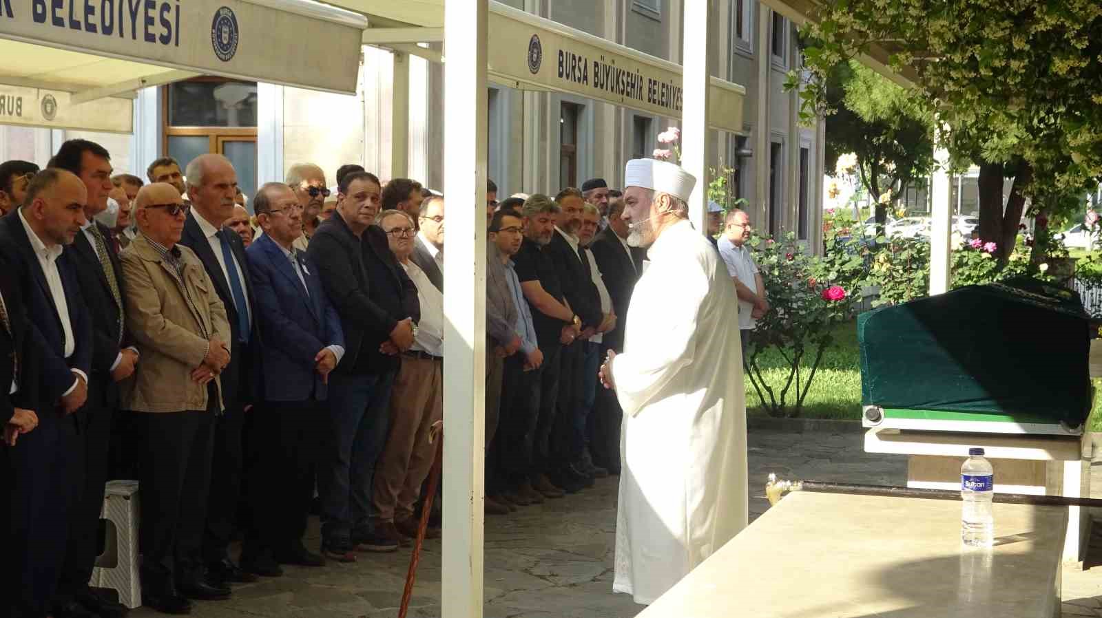 Şair Cengiz Numanoğlu son yolculuğuna uğurlandı