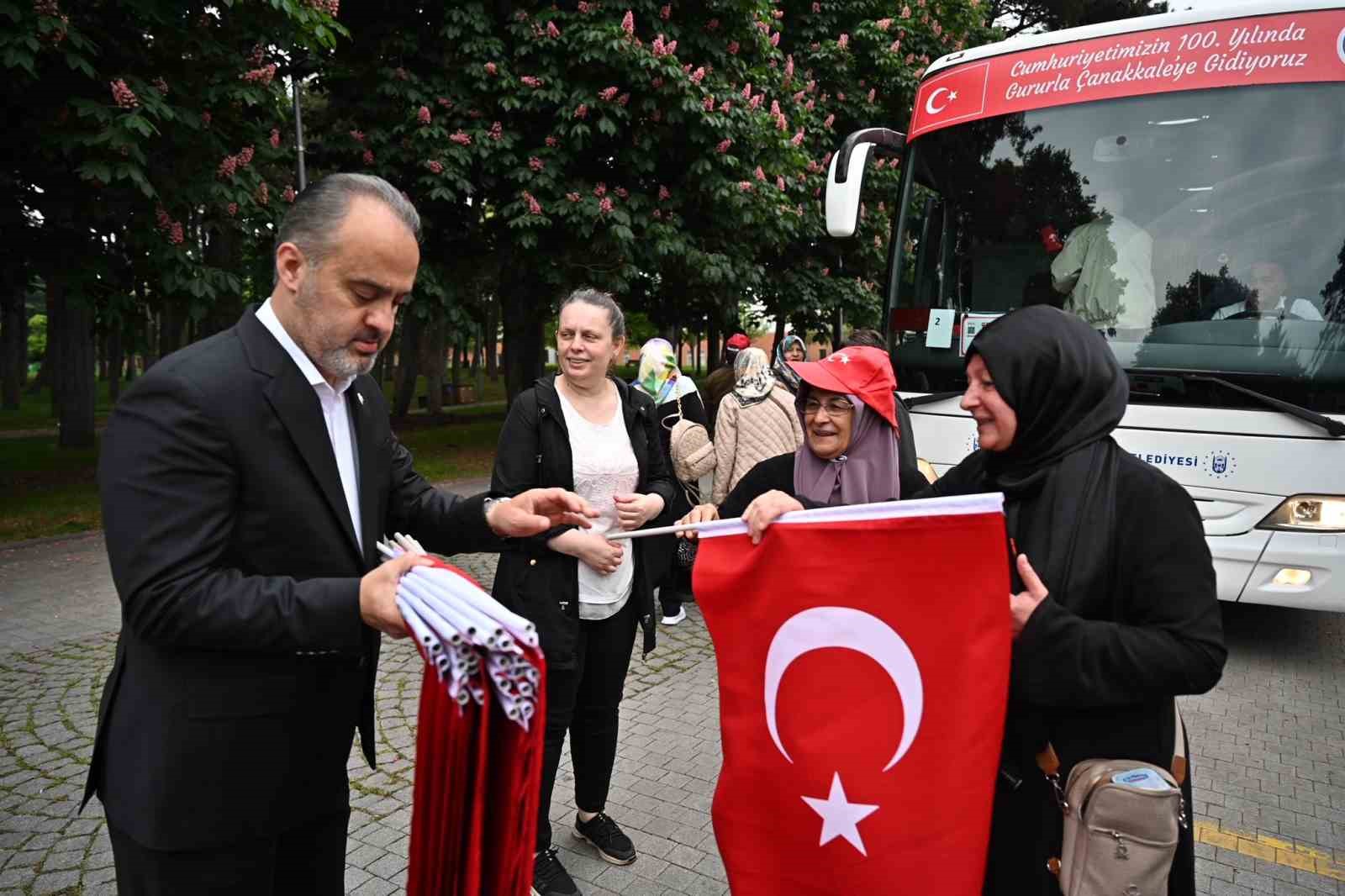 Bursa’dan Çanakkale’ye ‘vefa’ turu