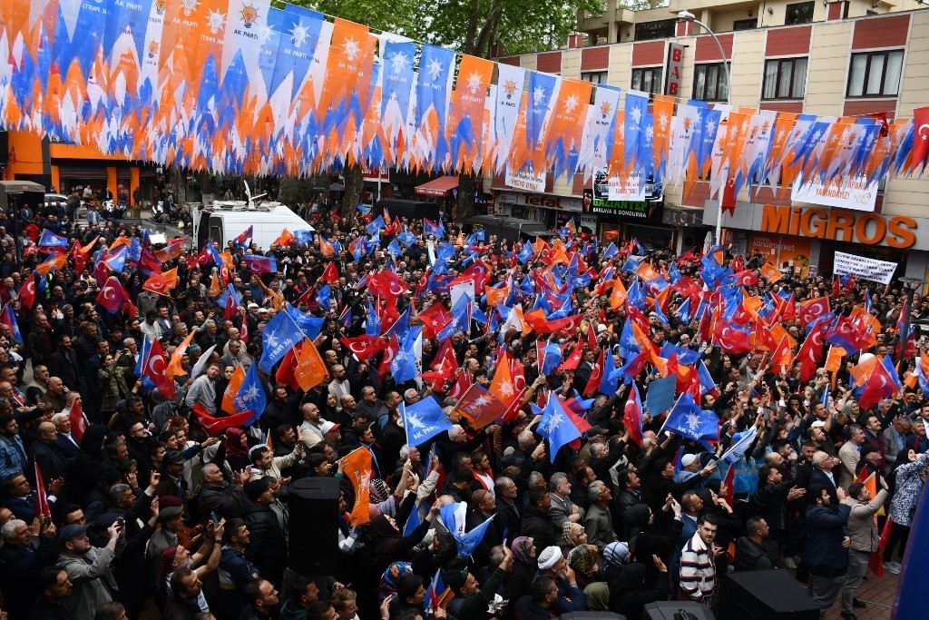 İznik, Bakan Varank’ı ve Togg’u bağrına bastı